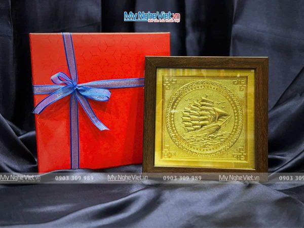 Tranh Thuận Buồm Dát Vàng 24K