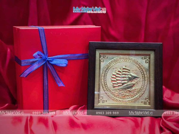 Tranh Thuận Buồm Dát Vàng 24K