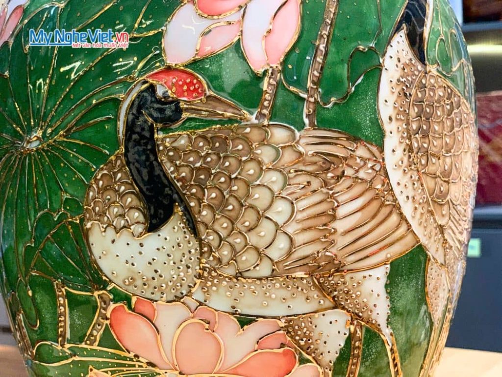 BÌnh hút tài lộc dáng lục bình hạc sen