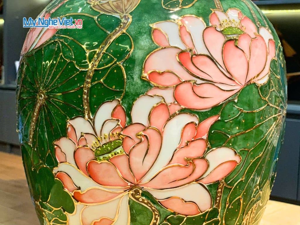 BÌnh hút tài lộc dáng lục bình hạc sen