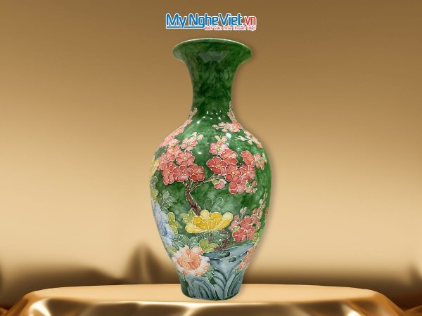 Bình hoa gốm Bát Tràng dáng lục bình vẽ hoa mẫu đơn và hoa đào đắp nổi