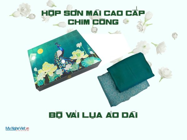 Combo hộp sơn mài cao cấp chim công nền xanh và bộ lụa vải áo dài