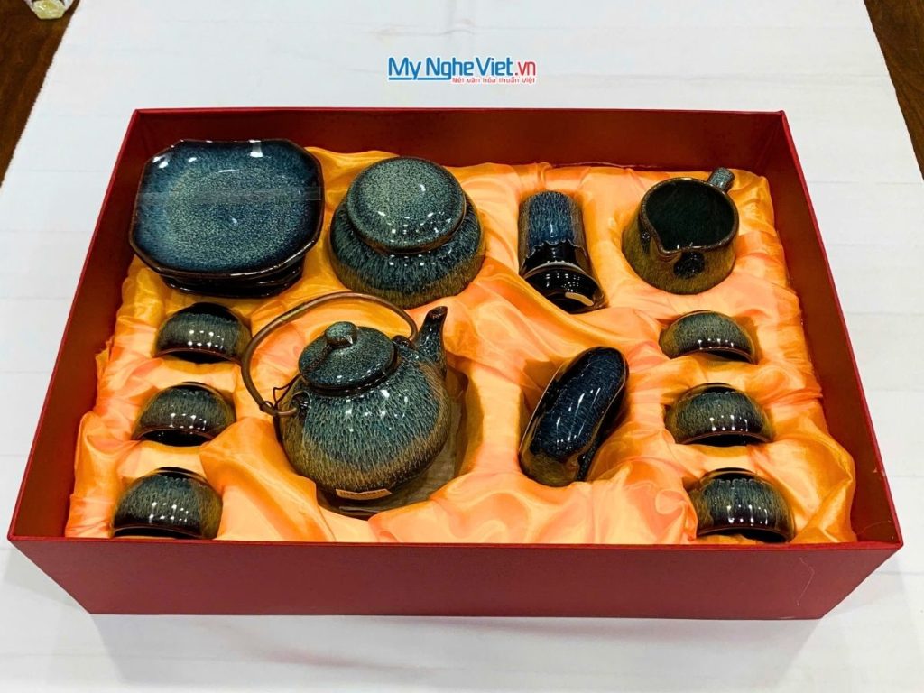 Bộ Bình Trà Phụ Kiện Hỏa Biến Men Xanh