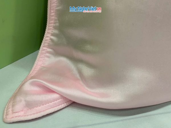 Quà Tặng Vỏ Gối Lụa Màu Hồng