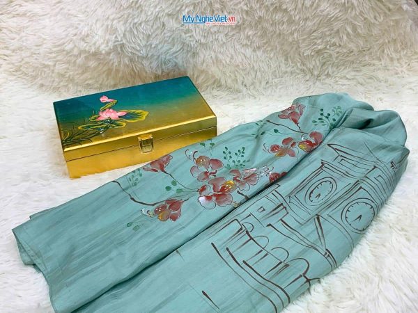 Quà tặng hộp trang sức và khăn lụa vẽ chợ Bến Thành