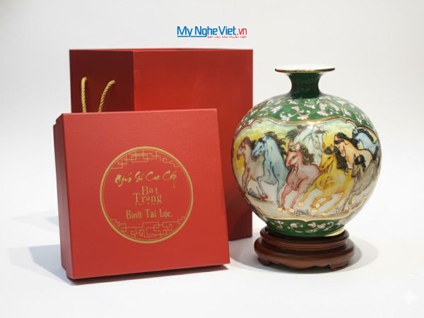 Bình thu tài hút lộc gốm Bát Tràng vẽ mã đáo thành công đắp nổi