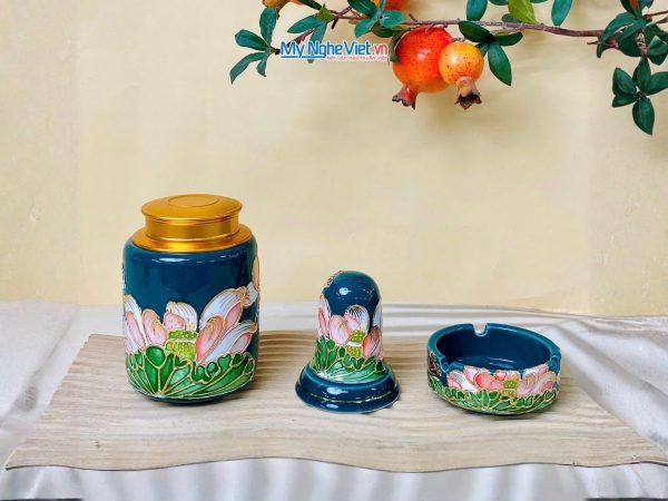 Bộ Bình Trà Queen Ngọc Lục Liên Hồng Vẽ Vàng Kim Đắp Nổi Hoa Sen